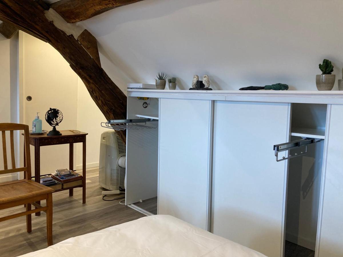 Un Sejour Royal Au Calme Apartment Blois Exterior photo